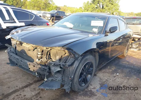 2019 Dodge Charger Sxt Rwd z USA, uszkodzony, nr VIN 2C3CDXBGXKH655581